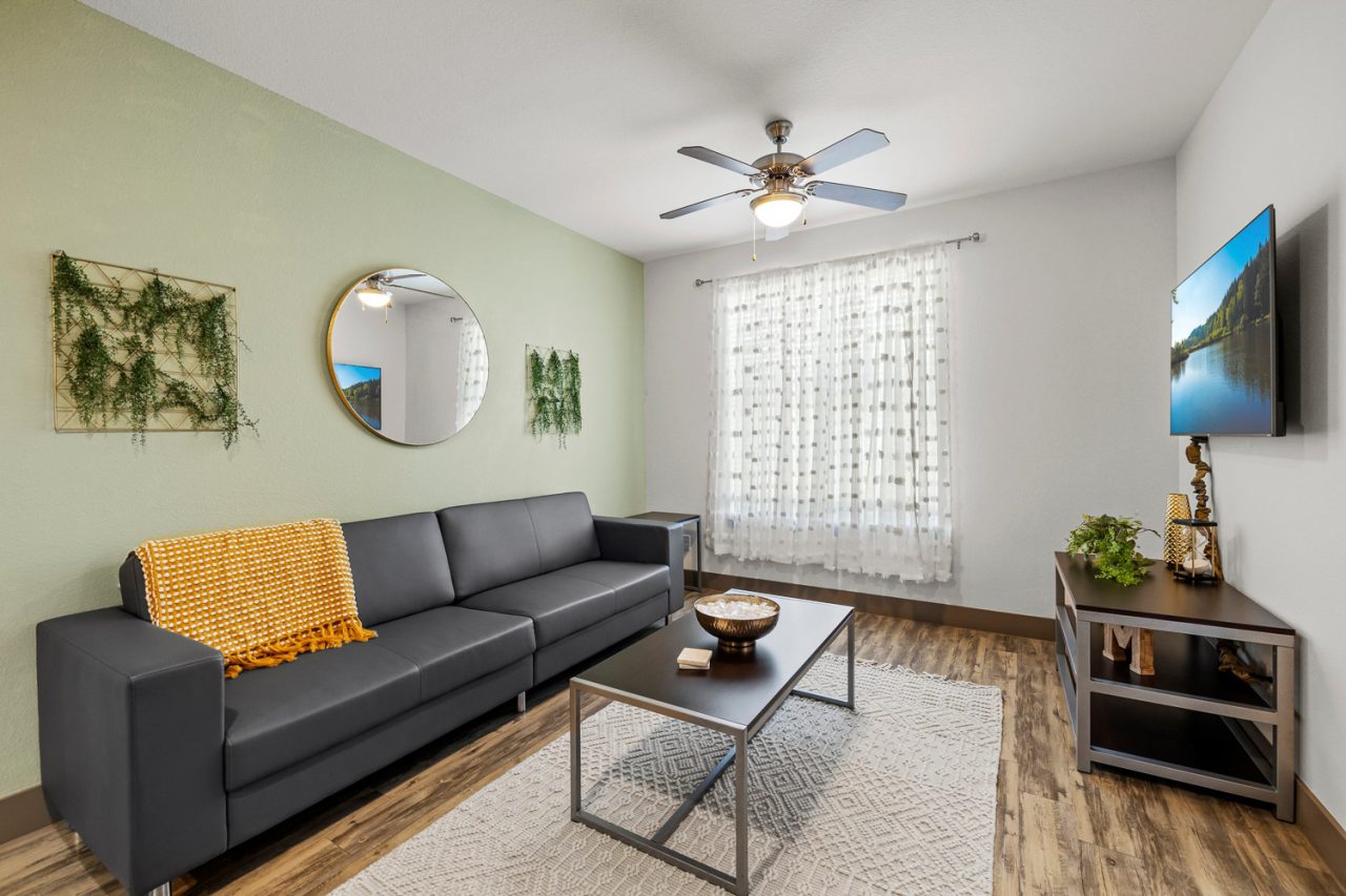 holleman crossing apartments near texas am fully furnished living room