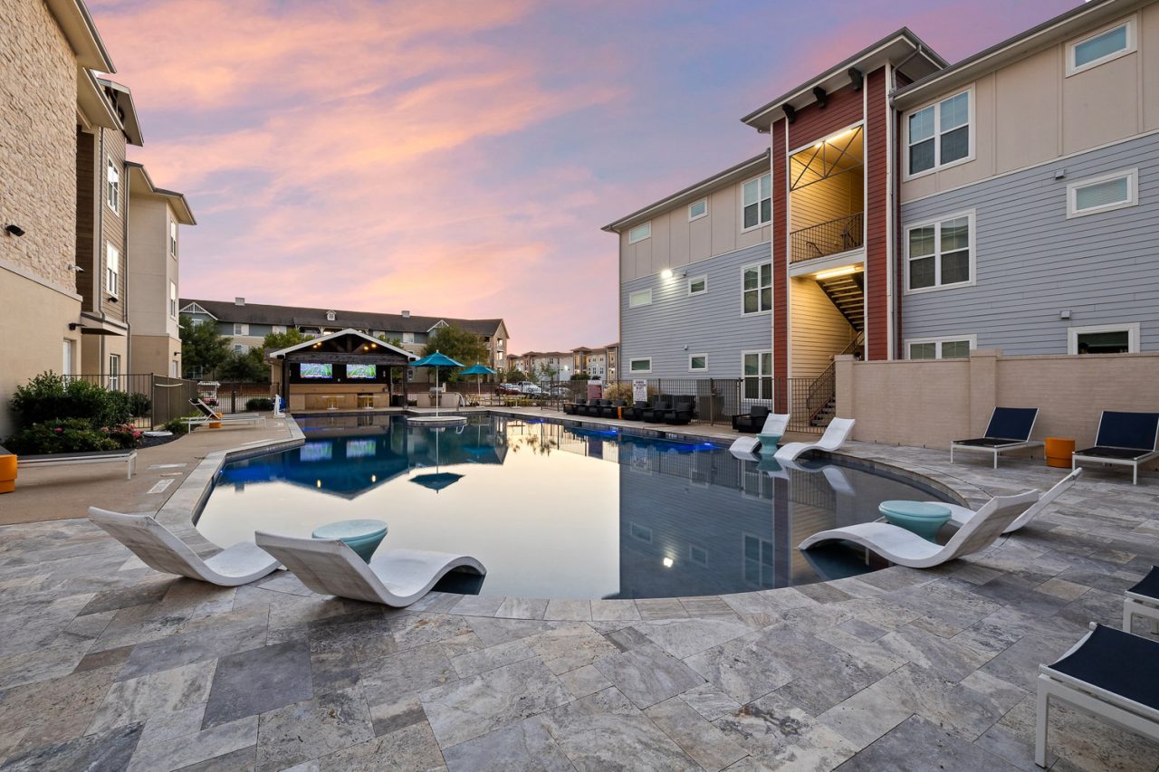 holleman crossing apartments near texas am pool sunset