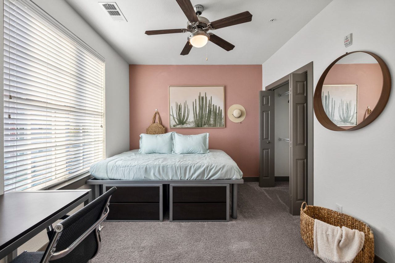 holleman crossing apartments near texas am private bedroom large closet