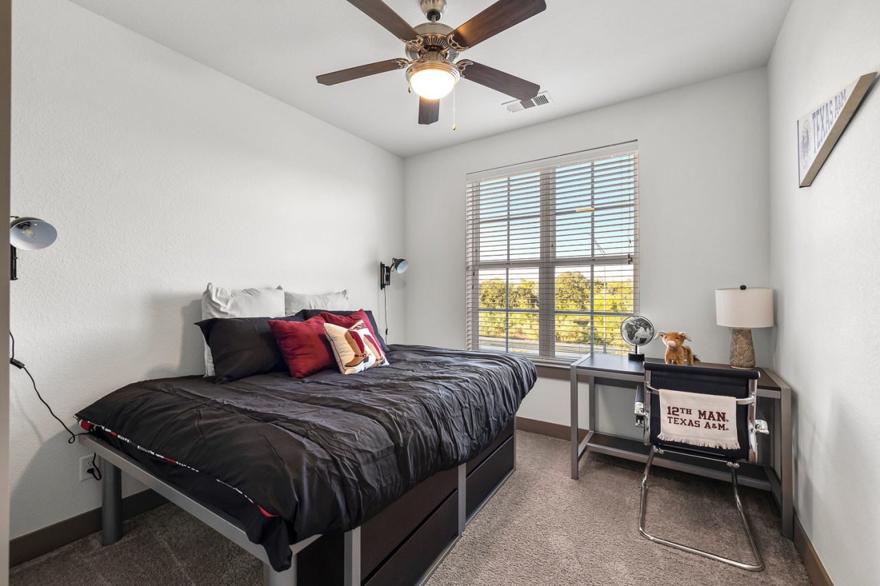 holleman crossing apartments near texas am spacious private bedroom