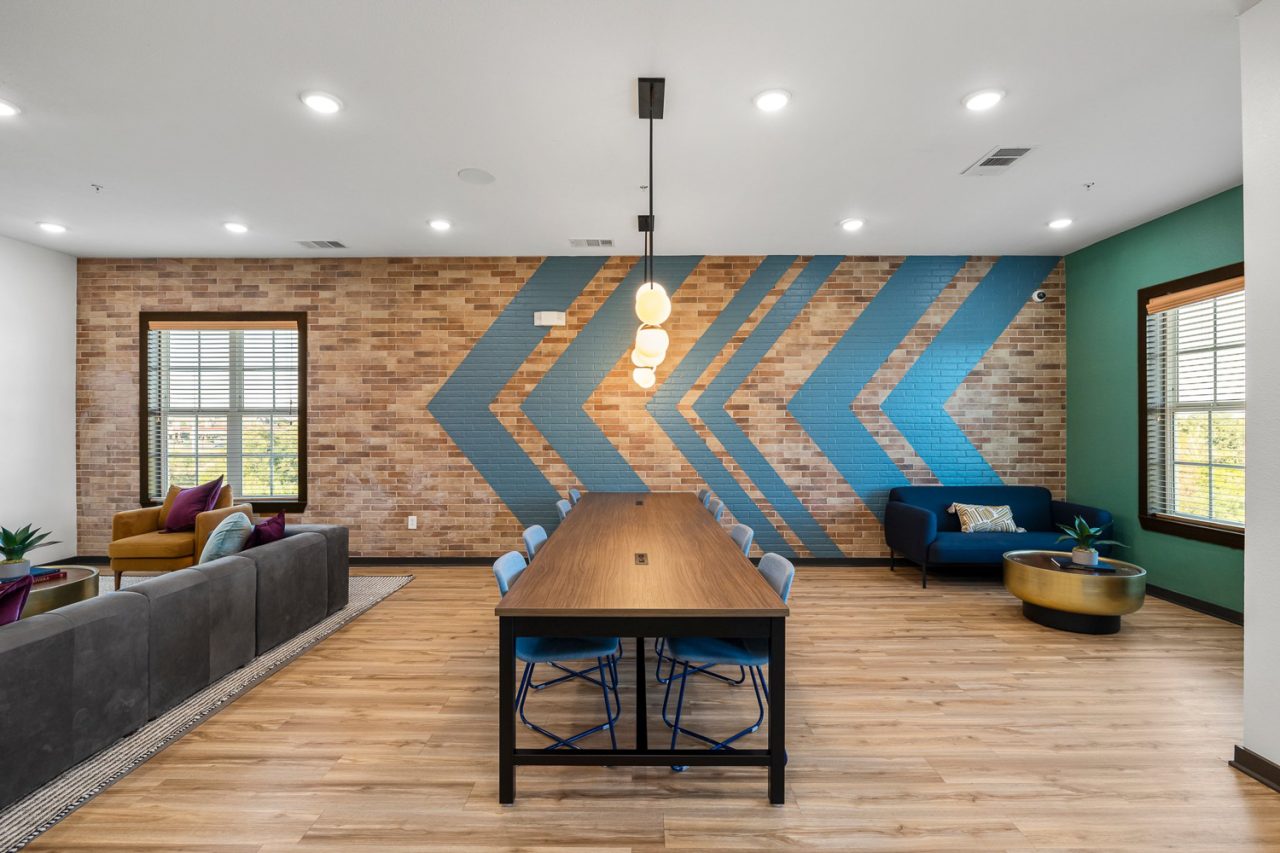 holleman crossing apartments near texas am study lounge conference table