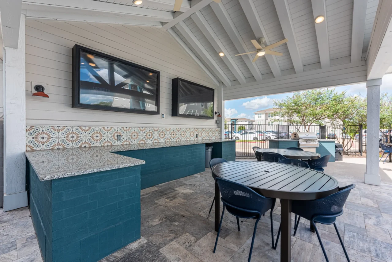 poolside lounge and grilling station holleman crossing apartments near texas am